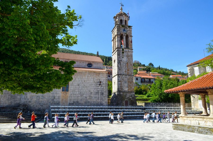 linda-renata-house-for-rent-prigradica-blato-church-square